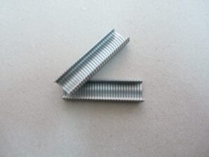 KLIPSY DO ZACISKARKI 60SZT